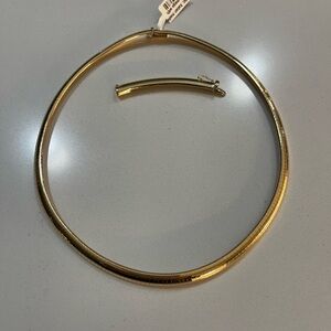 Elegant 14kt. Yellow Gold Omega Necklace 16-18” 
Adjustable.
